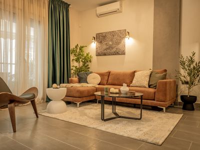 Estia on White Tower | Midas Home Project