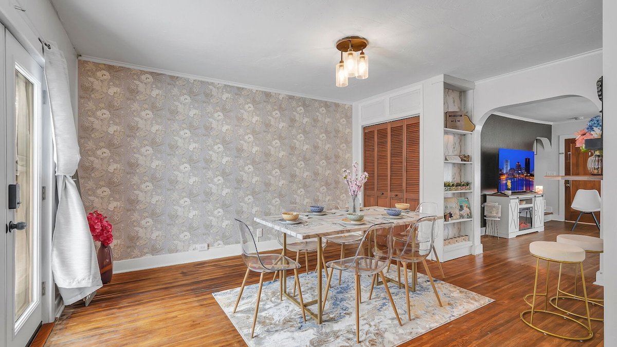 Cozy home for memorable moments with loved ones gallery image 4