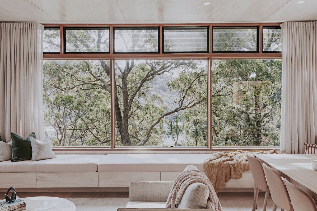 Palm Pavilion: architectural rainforest retreat gallery image 3