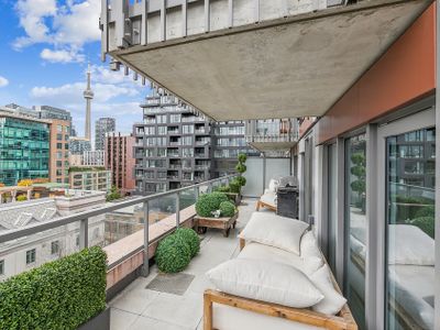 Luxury 3 Bedroom Condo Downtown Toronto