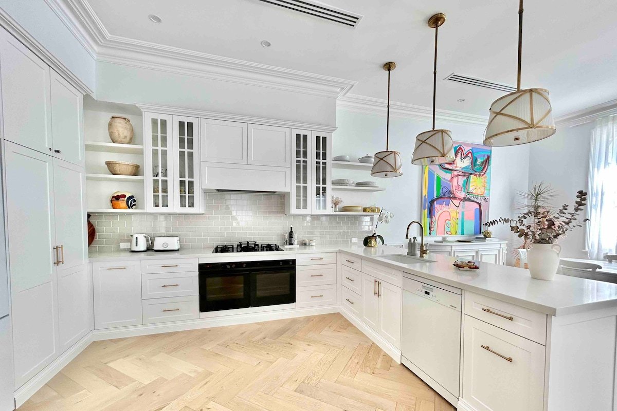 Elegant apartment in Fremantle gallery image 4