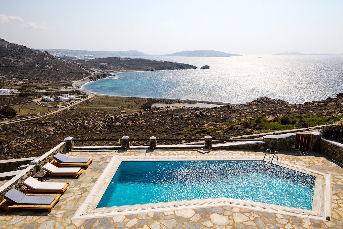 Mykonian Delight gallery image 3