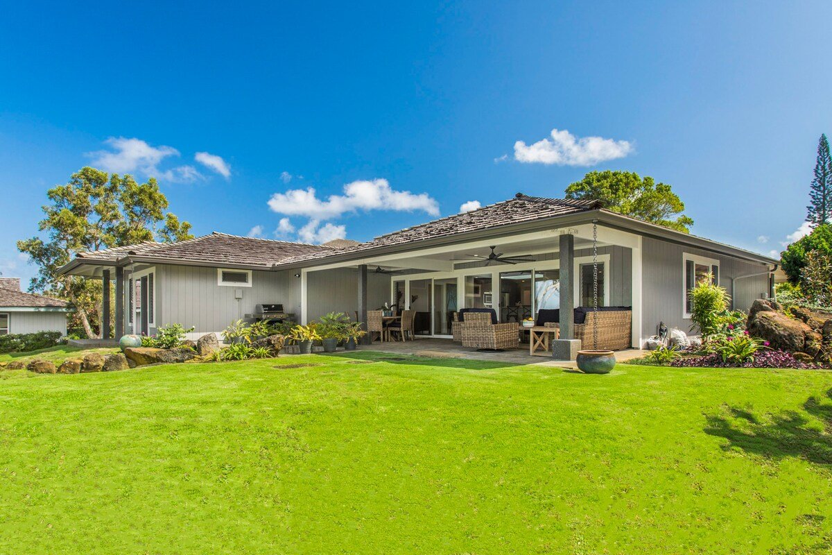 Executive 3bd Home – Ocean views – cold A/C gallery image 3