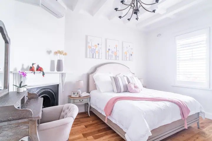 Water Front 6 Bedrooms The Rocks 2 Apartments #34 gallery image 2