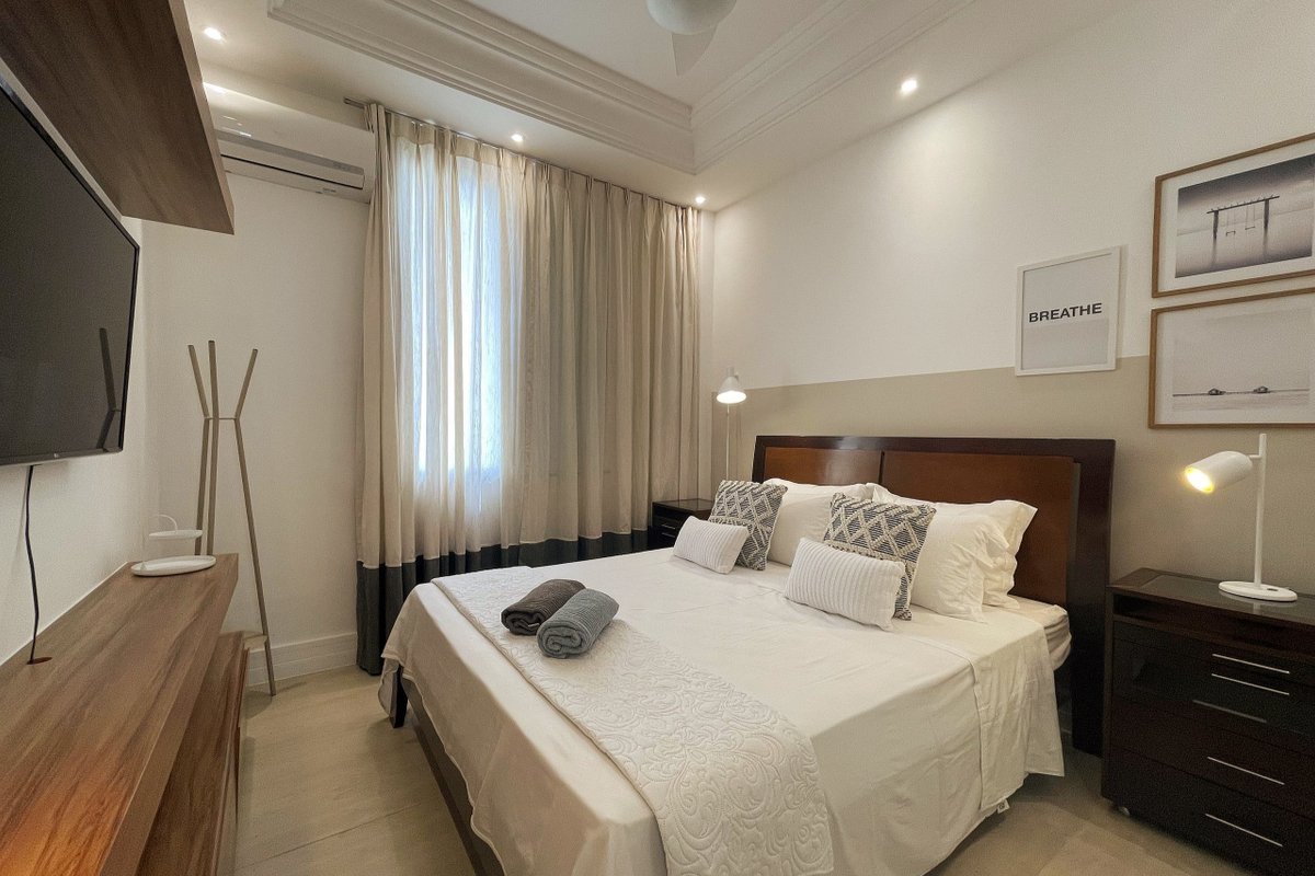 Charming apartment in Leblon / BestHostRio