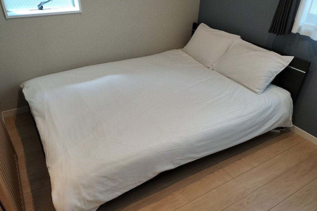 駅近徒歩1分！上野駅まで徒歩5分の好立地｜4ベットルームの一軒家｜宿家 上野離宮 gallery image 4