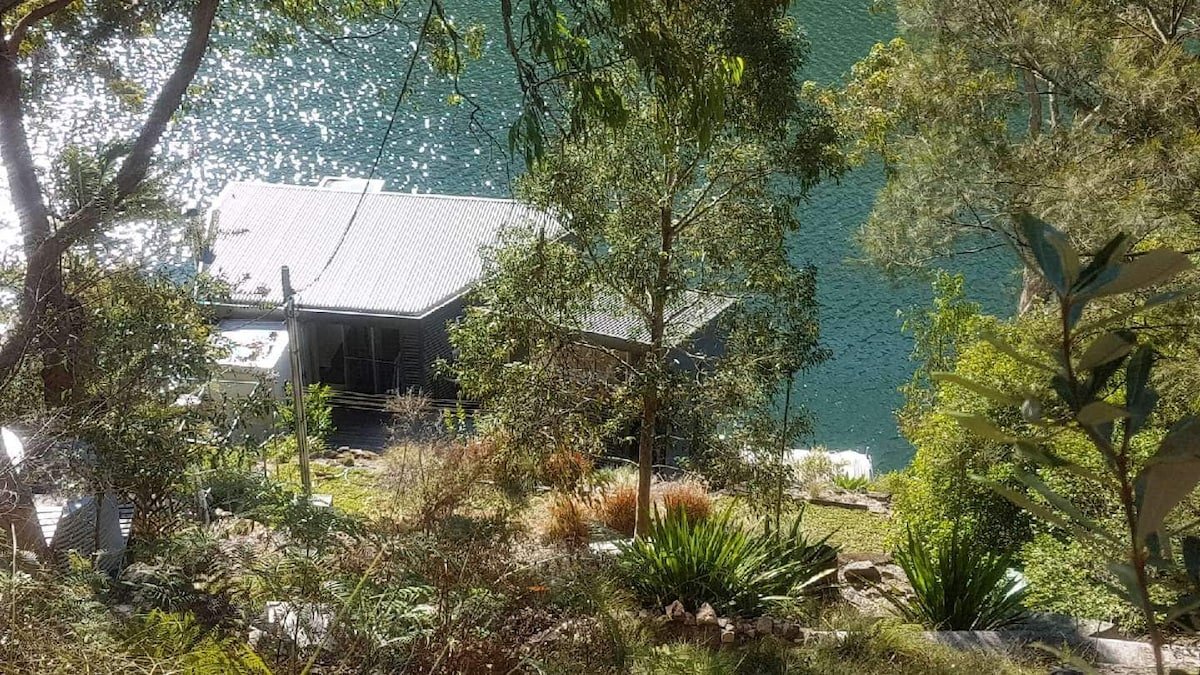 Sand and Stone: Berowra Waters with use of tinnie gallery image 3