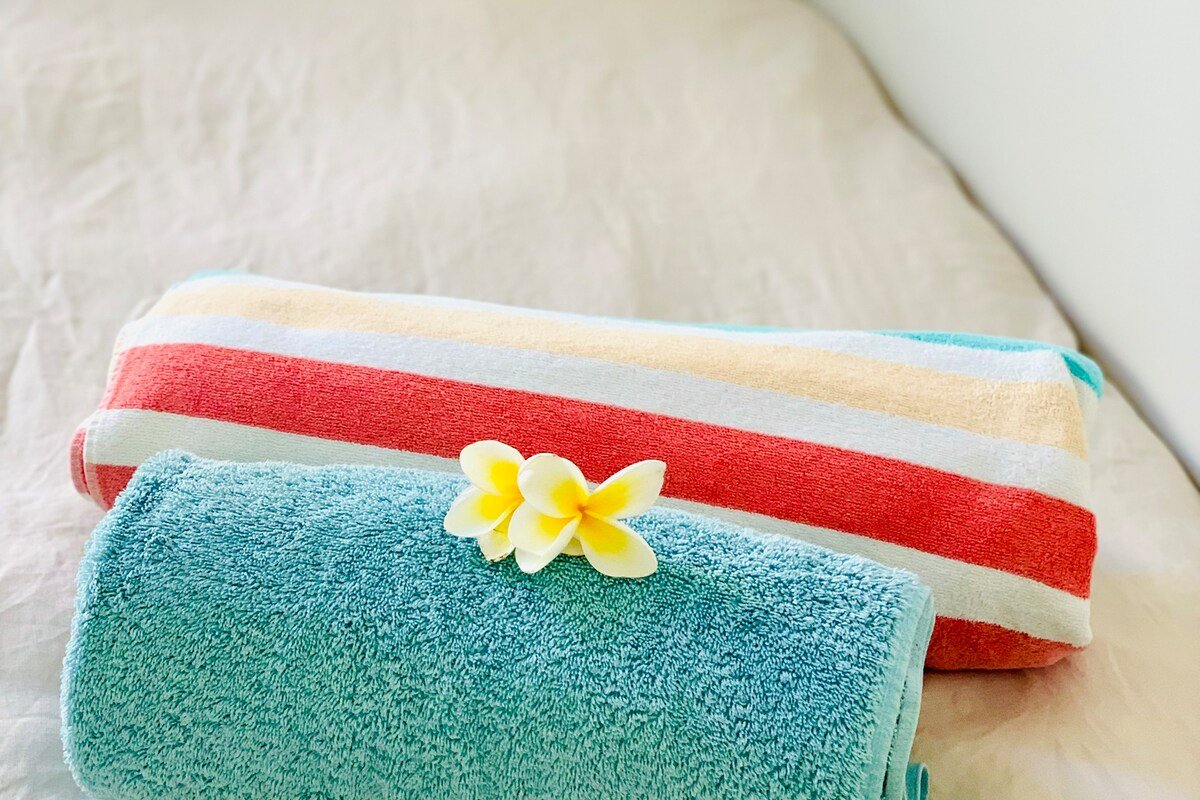 2 bedrooms in stunning Bondi Beach-side home gallery image 5