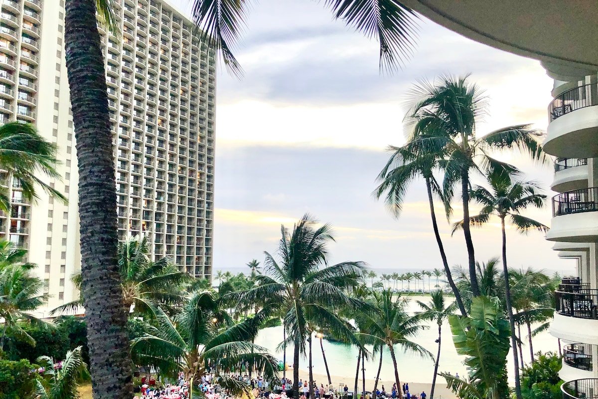 Lagoon Tower – Christmas Week – 2 bedroom/2 bath gallery image 3