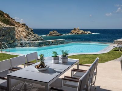 Made By The Sea Villas 8 BDRM