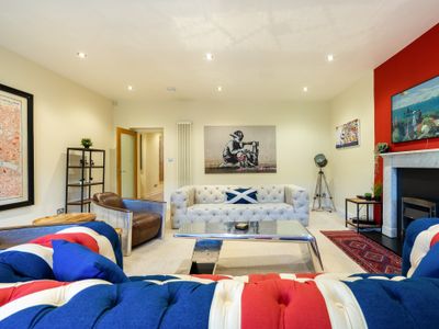 Central Edinburgh New Town Apartment