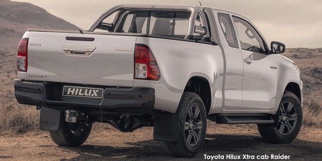 TOYOTA HILUX 2.8 GD-6 RB LEGEND 55 4X4 A/T P/U E/CAB - 2 