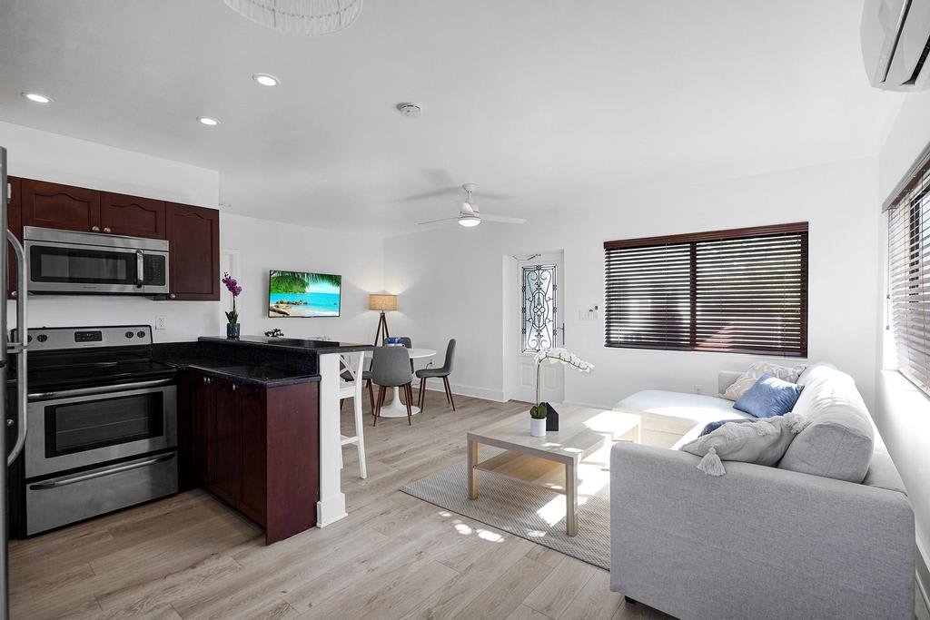 Waves On Walnut # 4-Beach Access gallery image 2