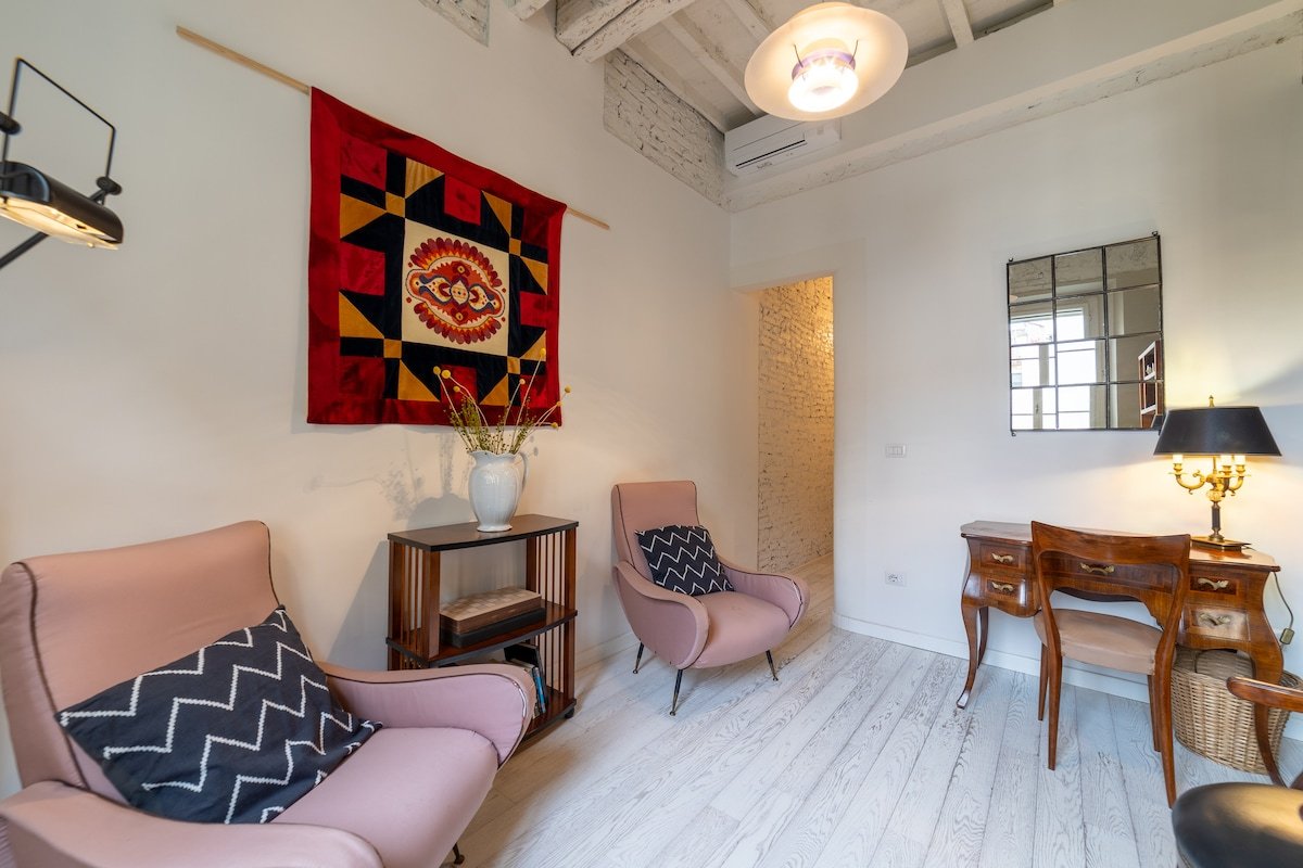 Sant’Ambrogio Duplex gallery image 2