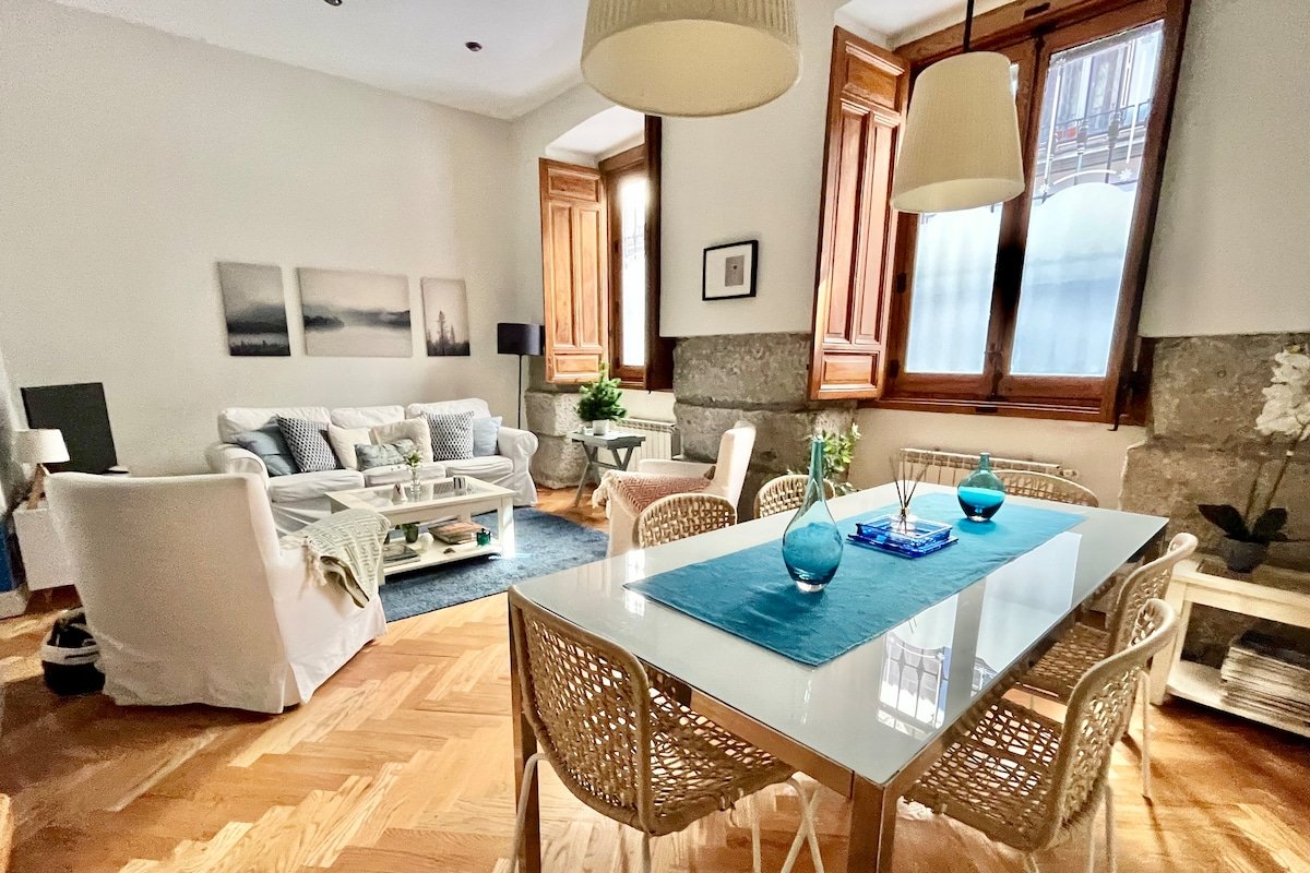 La Latina, three bedrooms apartment downtown gallery image 2