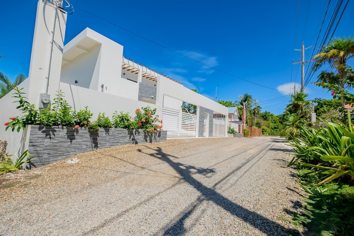 Villa Tres Cocos gallery image 3