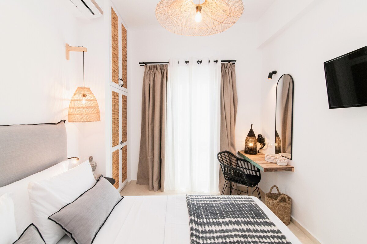 Anemis Armonia w/ Roof Garden Sea View gallery image 4