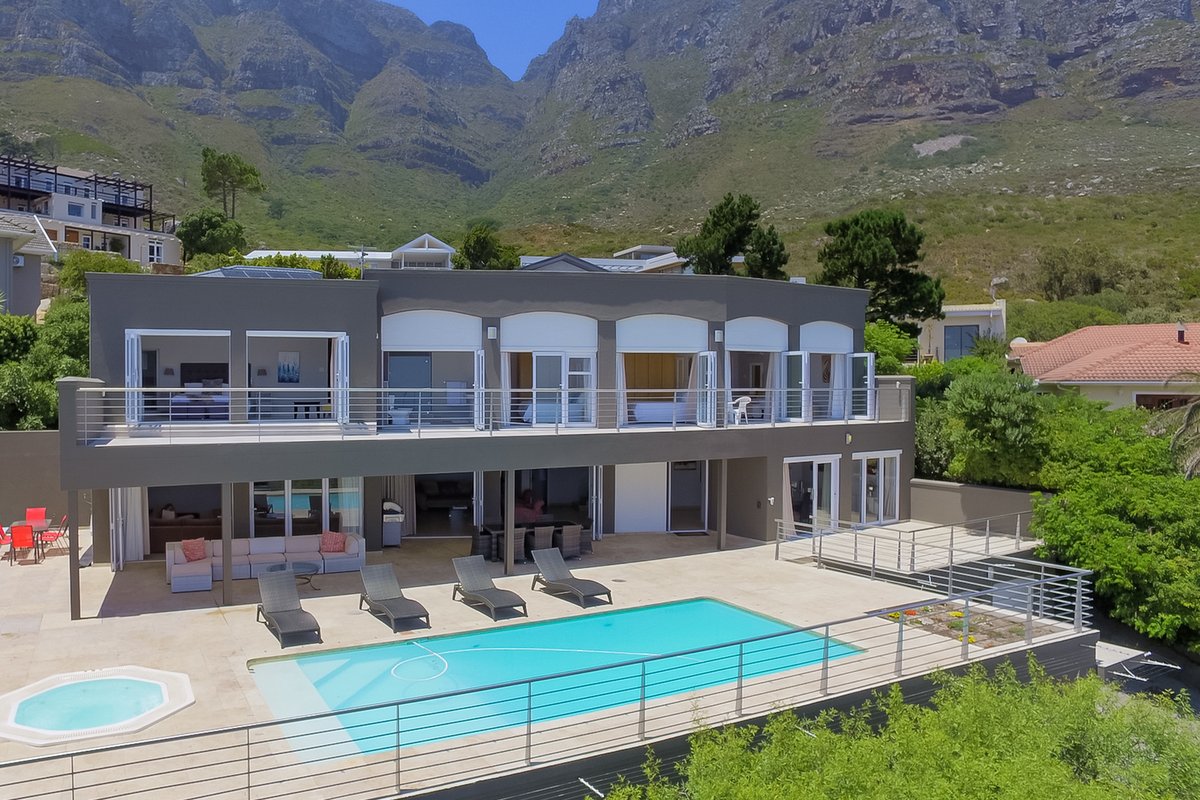 60 on Hely Camps Bay villa with ocean view
