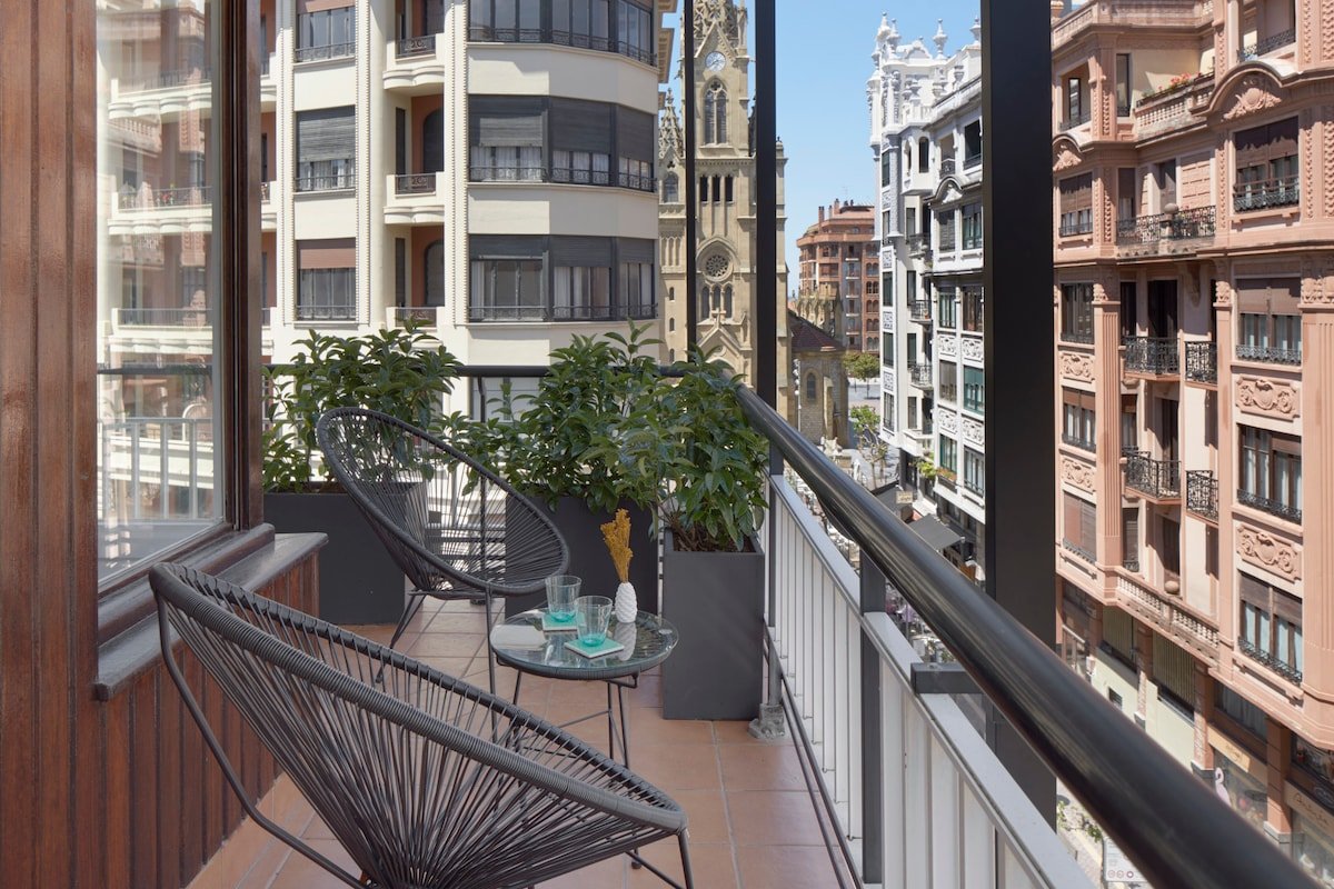 Larroka by FeelFree Rentals gallery image 5