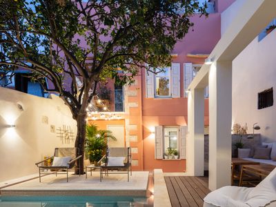 Villa Lemonia with Pool & Steam Room, Modern & lux