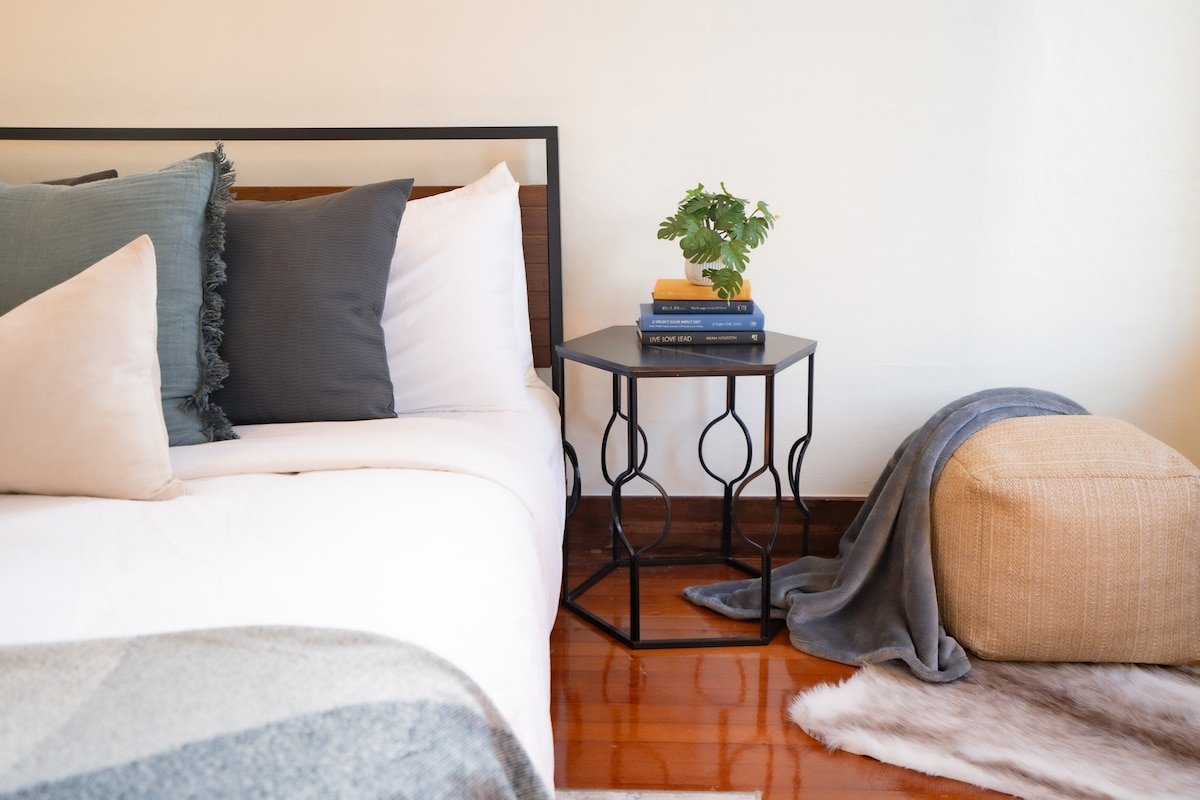 Stylish 3B2B home w/AC in Central Ballard gallery image 3