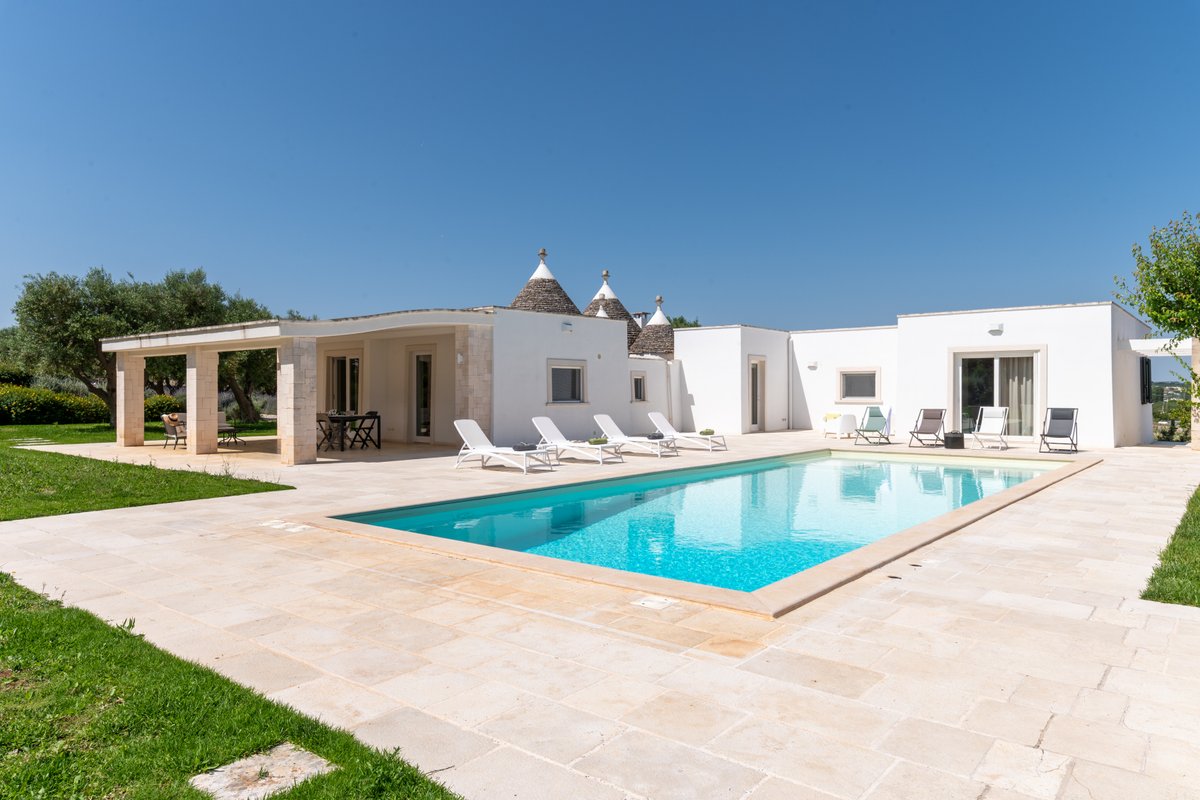 Trulli DoDo, exlusive villa with covered pool