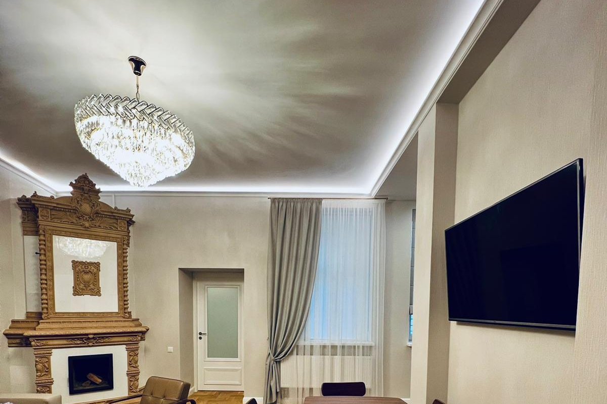 Spacious 5 bedroom apartment in the centre of Riga