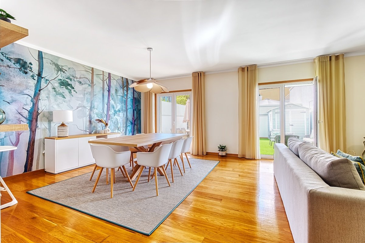 Lisbon Stunning House with Terrace gallery image 5