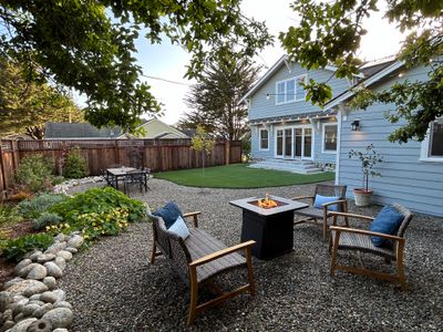 Walk to the Beach Bungalow-near Half Moon Bay, SF