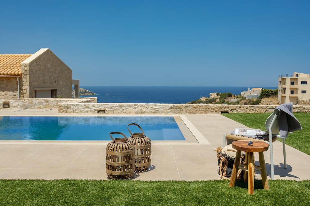 Europa Villa in Crete with Pool Amazing SeaView gallery image 2