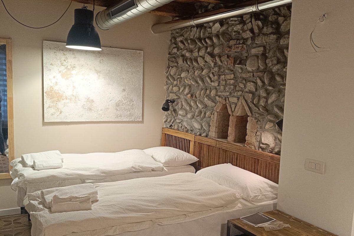 Borgovivobg – Up to 8 Guests, Bergamo City Center gallery image 3