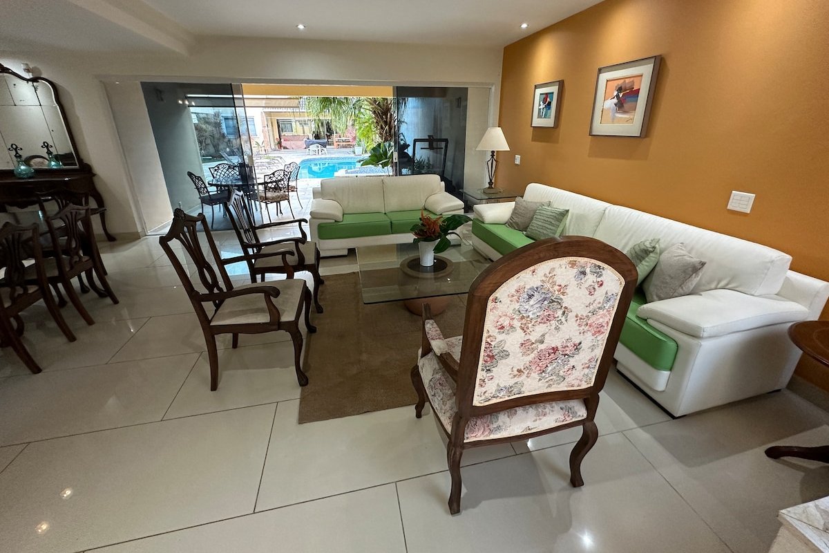 Barra – Casa 3 Suítes|Piscina|Vaga |Wifi gallery image 5