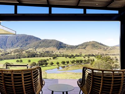 Riverdance at Conondale – no cleaning/service fee!