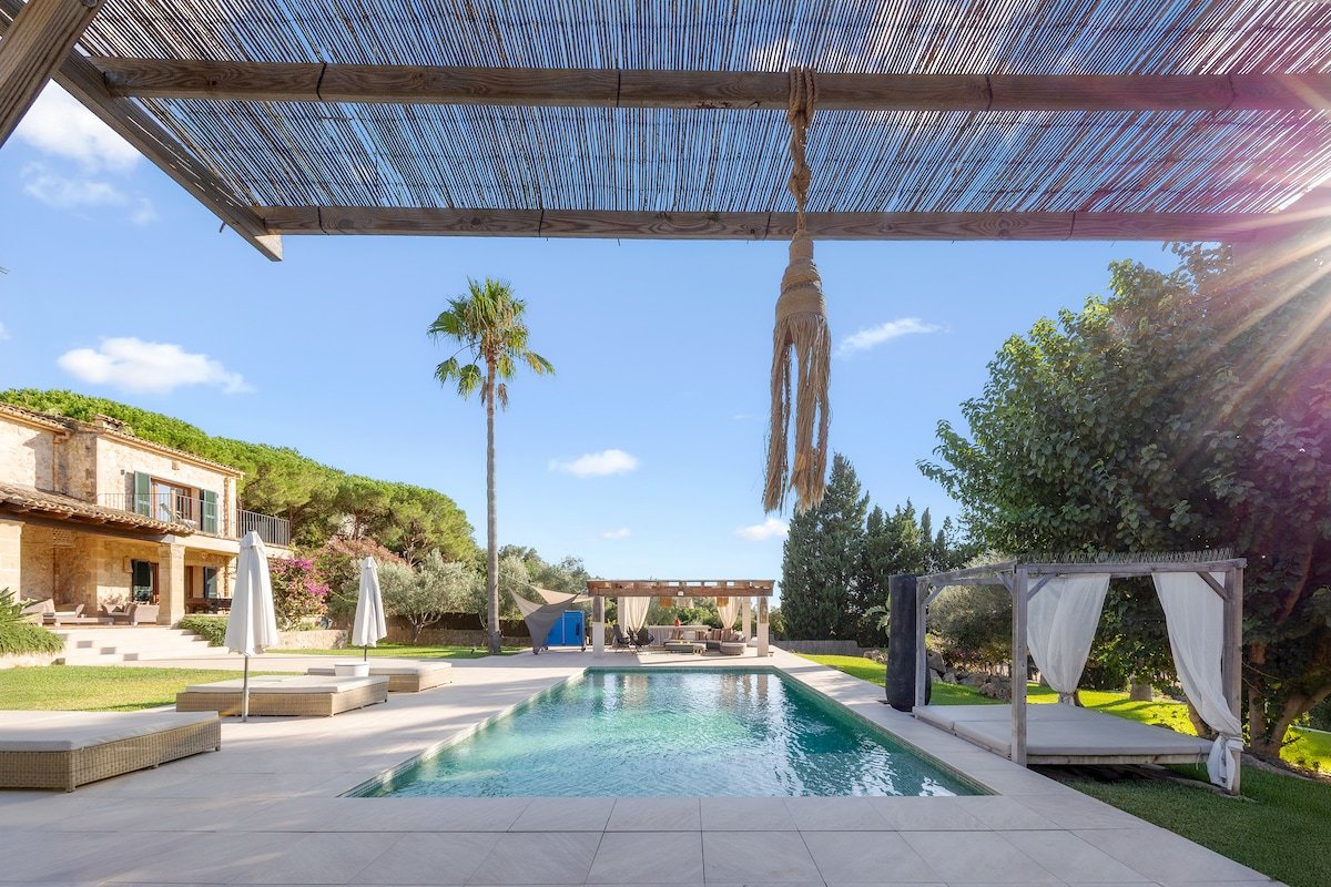 VILLA CAN JOYA amazing 8 min beach gallery image 5