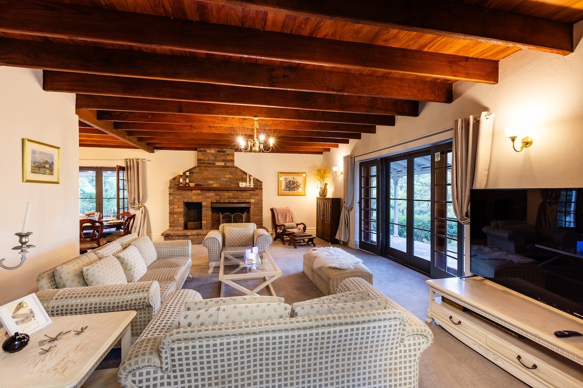 Grande Eden Estate – Pool – Private Peaceful gallery image 4