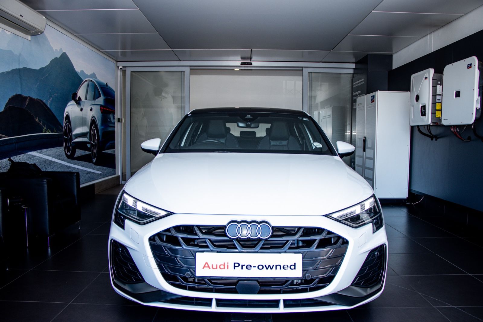 Used car gallery