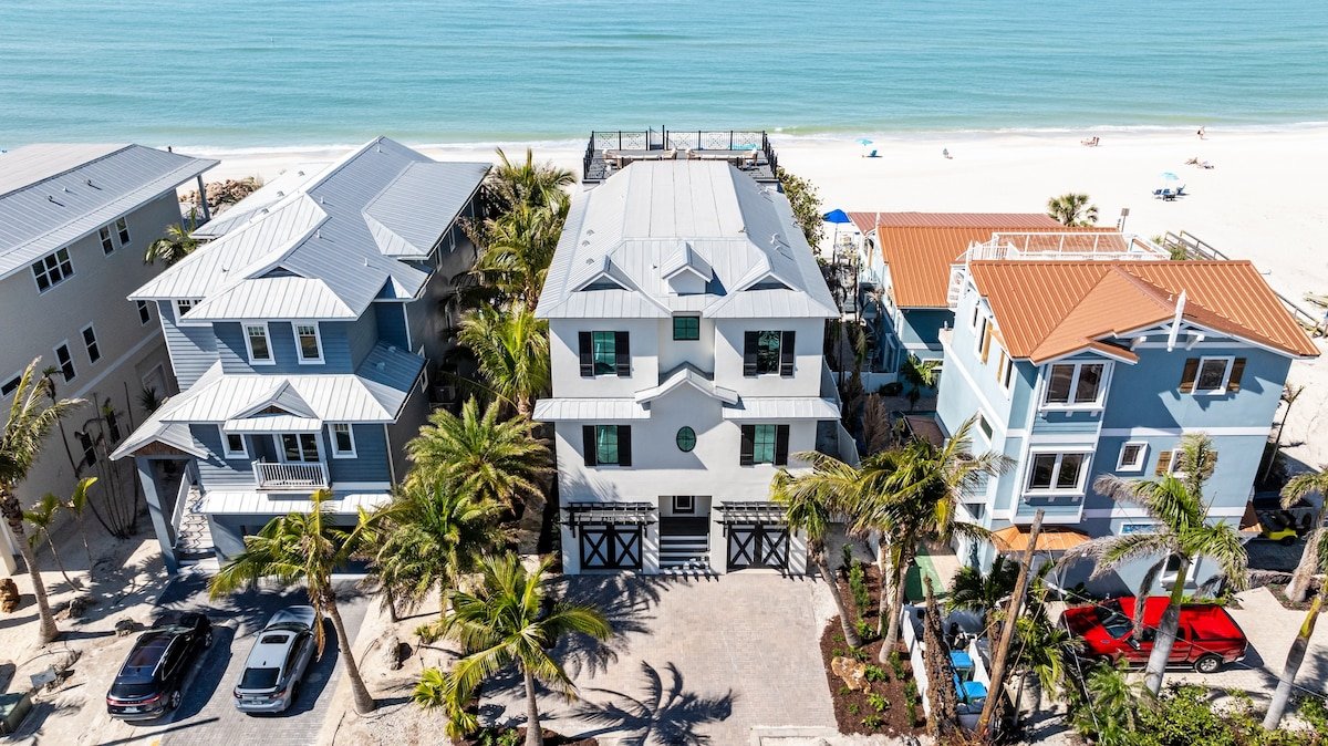 Sea Swept- Beachfront Luxury Home! Pool, Golf gallery image 5