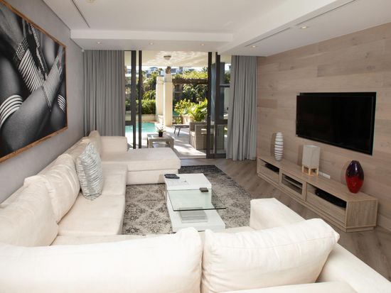 Seating area - Room