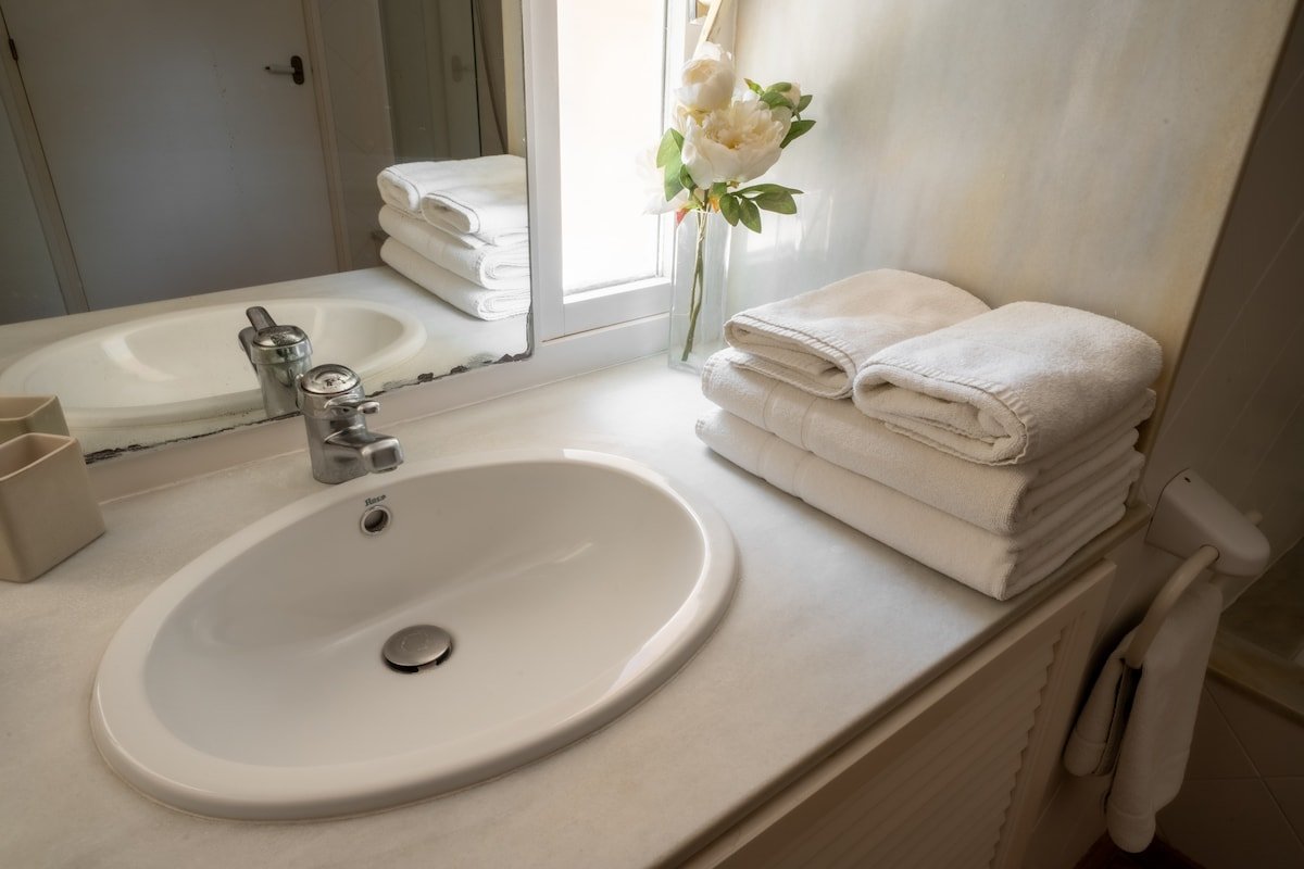 DECÔ – HOUSE CASA DE LES VOLTES PERATALLADA gallery image 3