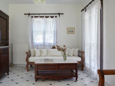 Villa w.breathtaking sea views, hot tub, breakfast