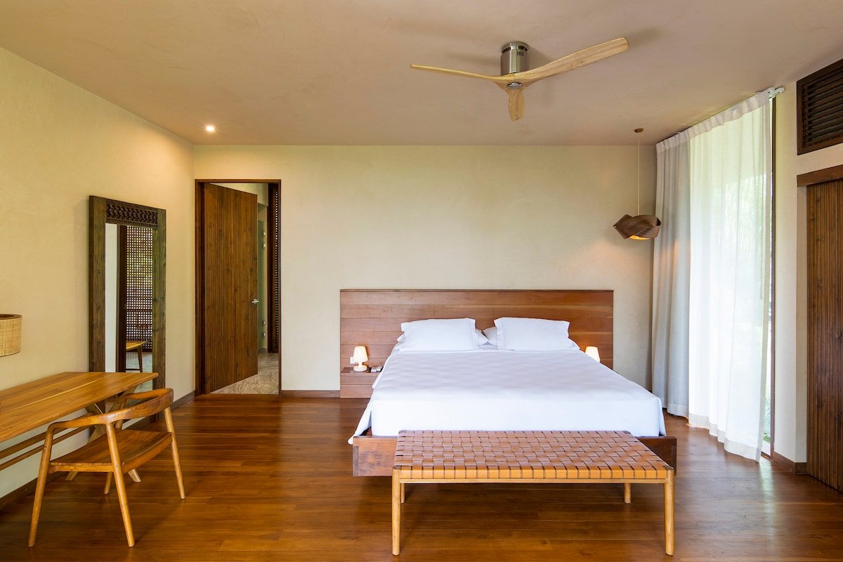 Sabi – Beachfront Luxury Villa at Rayo Verde gallery image 4