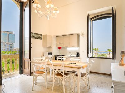 Palazzo Migliaccio by Casa di Marco (AP23)