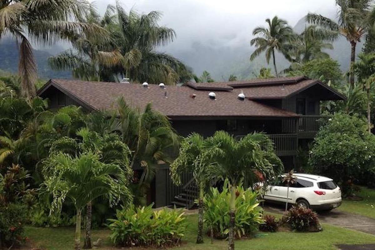 Charming and Immaculate – Close to Beach/Town gallery image 5