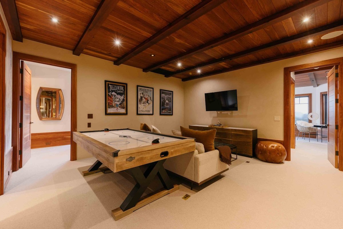 Ridge Top Ski, Hot Tub, Gondola | By InvitedHome gallery image 3