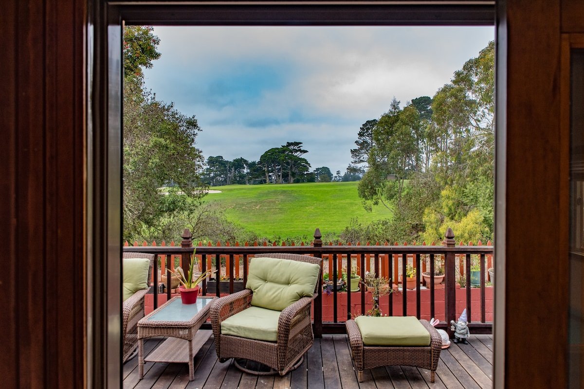 Luxurious house close to SF next to SF Golf Club gallery image 2