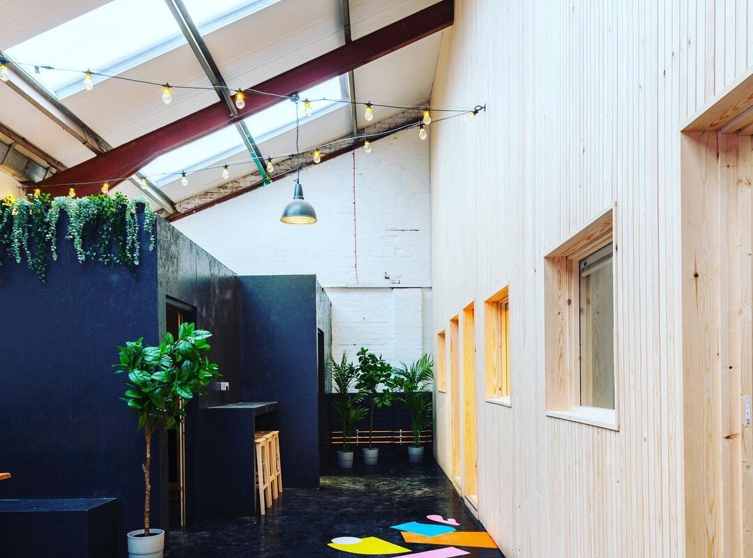 CoalShed – Exclusive Use – Sleep up to 16guests. gallery image 3