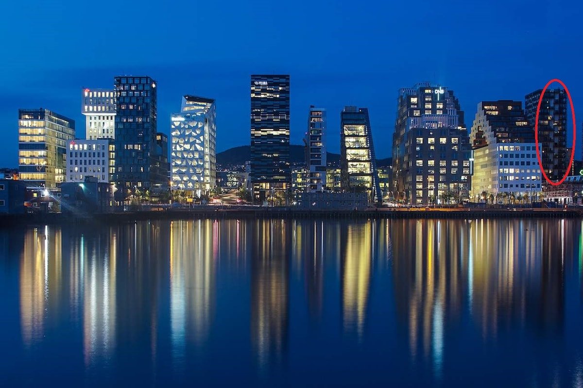 Spacious modern 2BR apt at Central OSLO Barcode gallery image 3