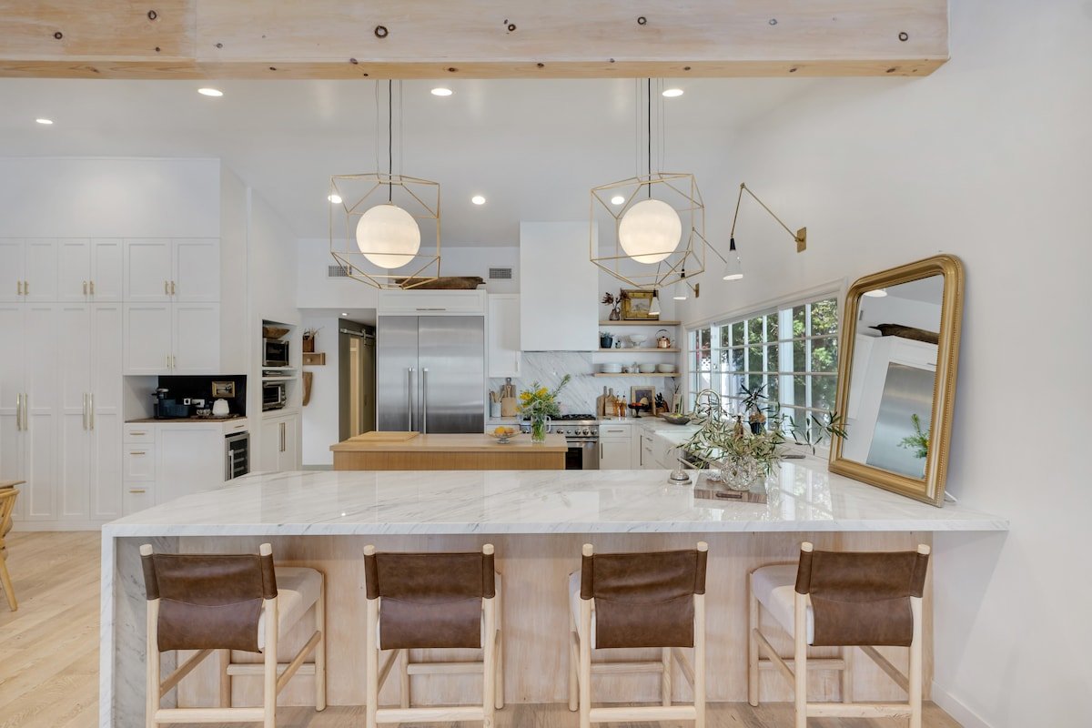 SoCal Designer Vibes Pool Home gallery image 4