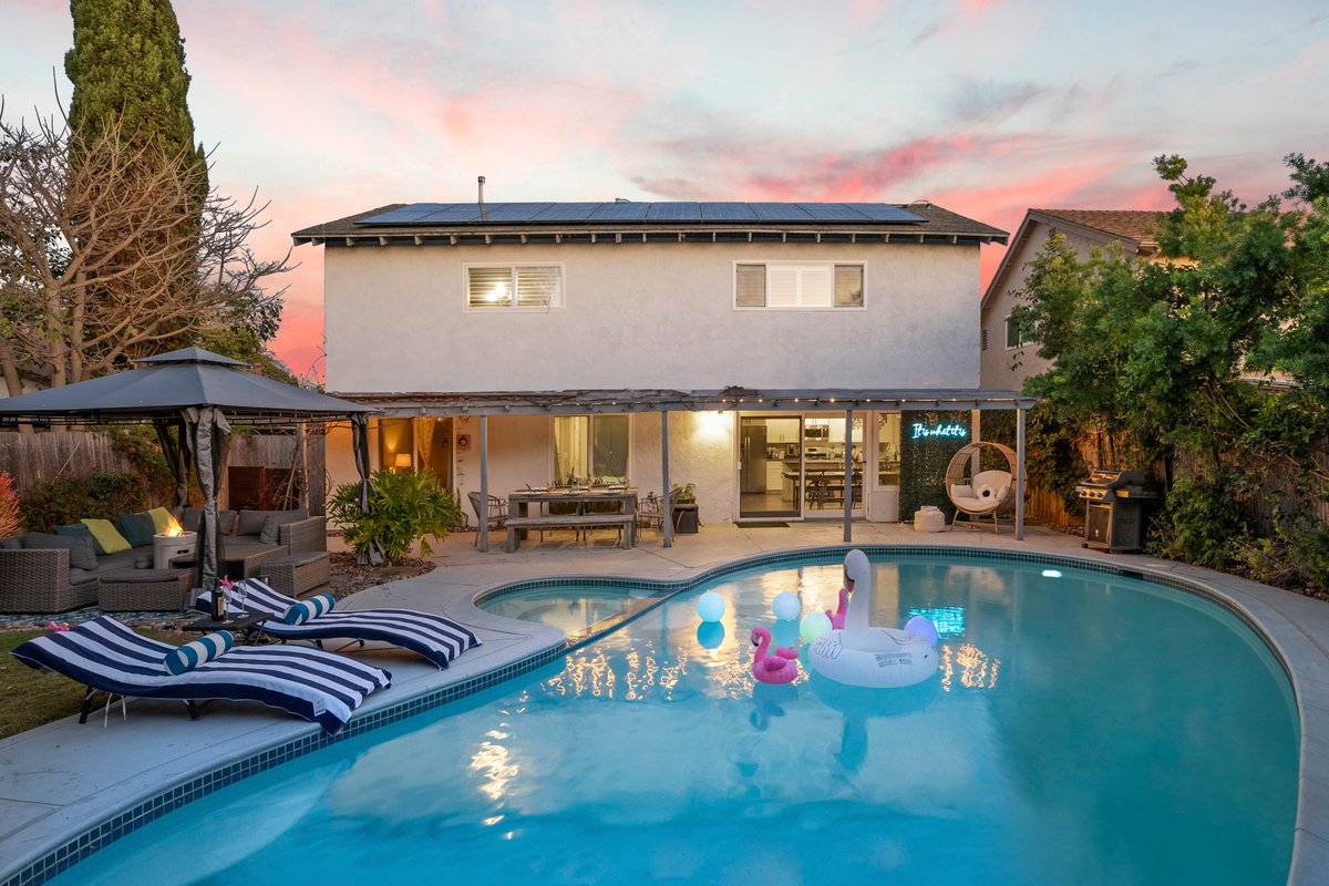 Family Fun| Pool•Jaccuzi•GameRoom•Spacious Layout