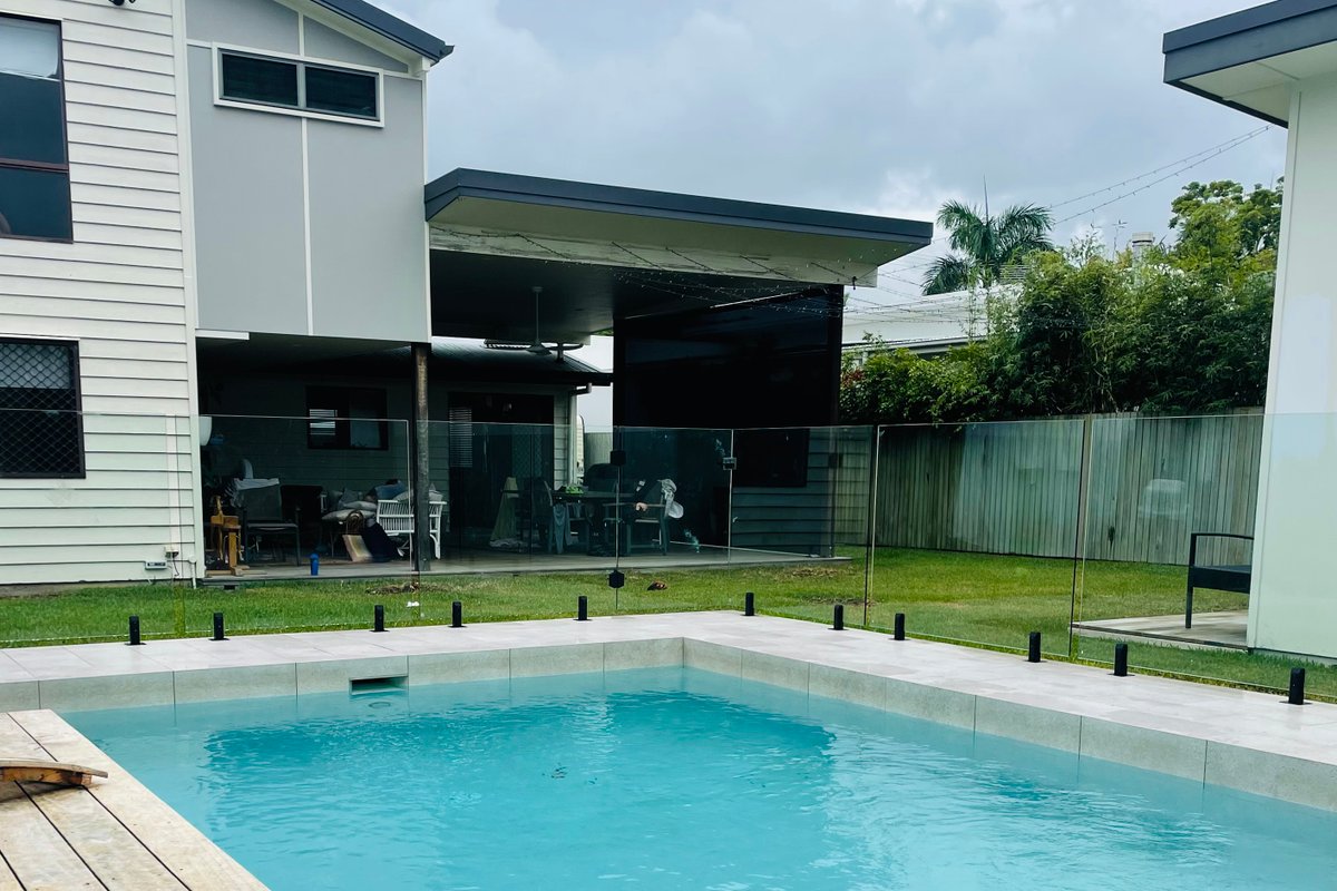 Coolum Beach Break + Granny Flat + pet friendly